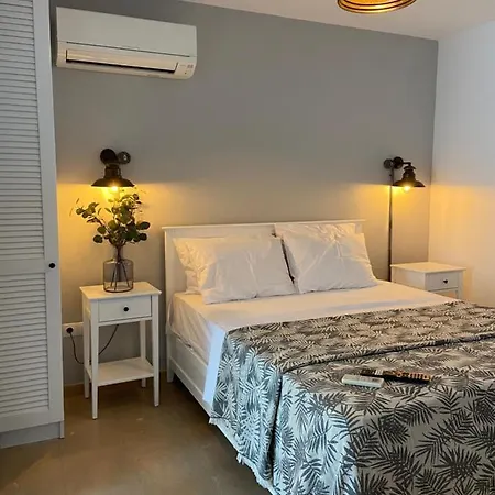Hotel Moonbox
